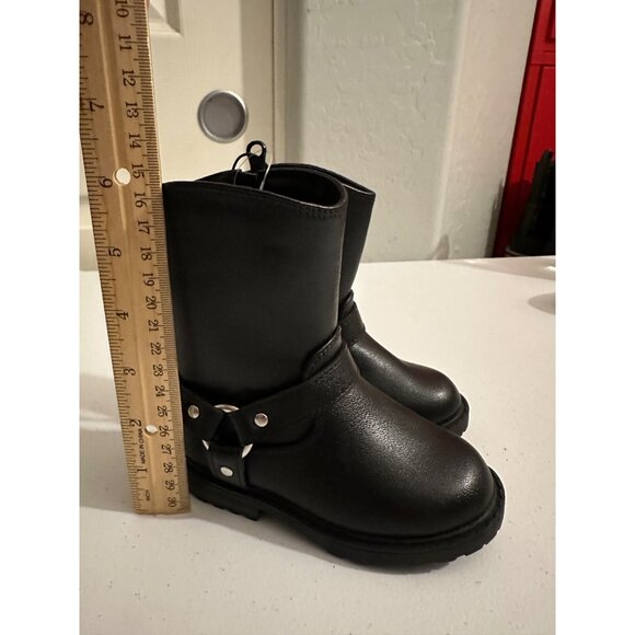 Cat &  Jack Toddler Girl’s Evie Buckle Boots size 6T NWT - Picture 5 of 6